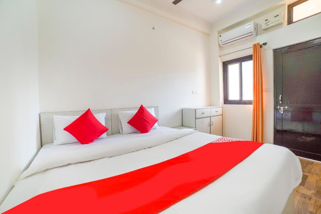 Hotel Oyo 67163 Anantham Residency Narendra Nagar Exterior foto
