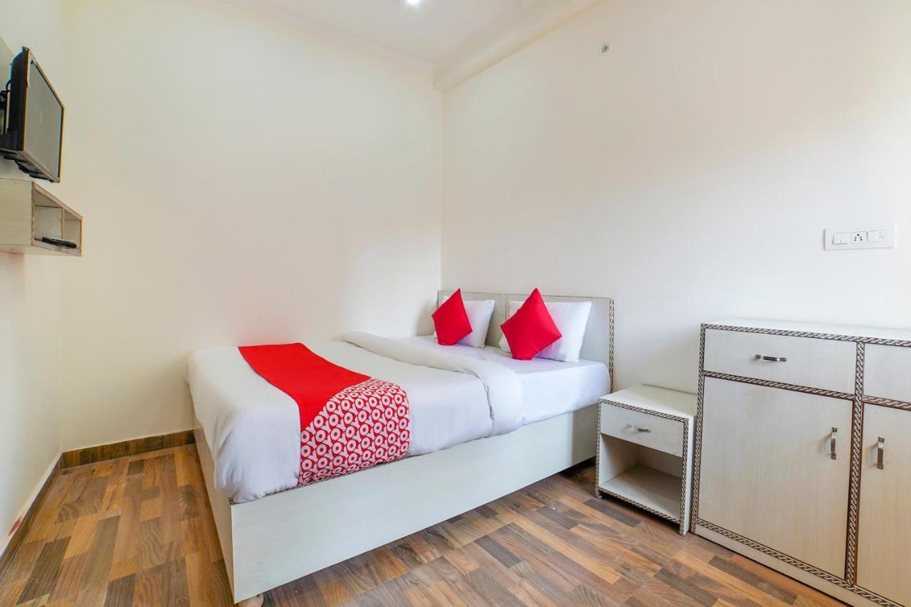 Hotel Oyo 67163 Anantham Residency Narendra Nagar Exterior foto