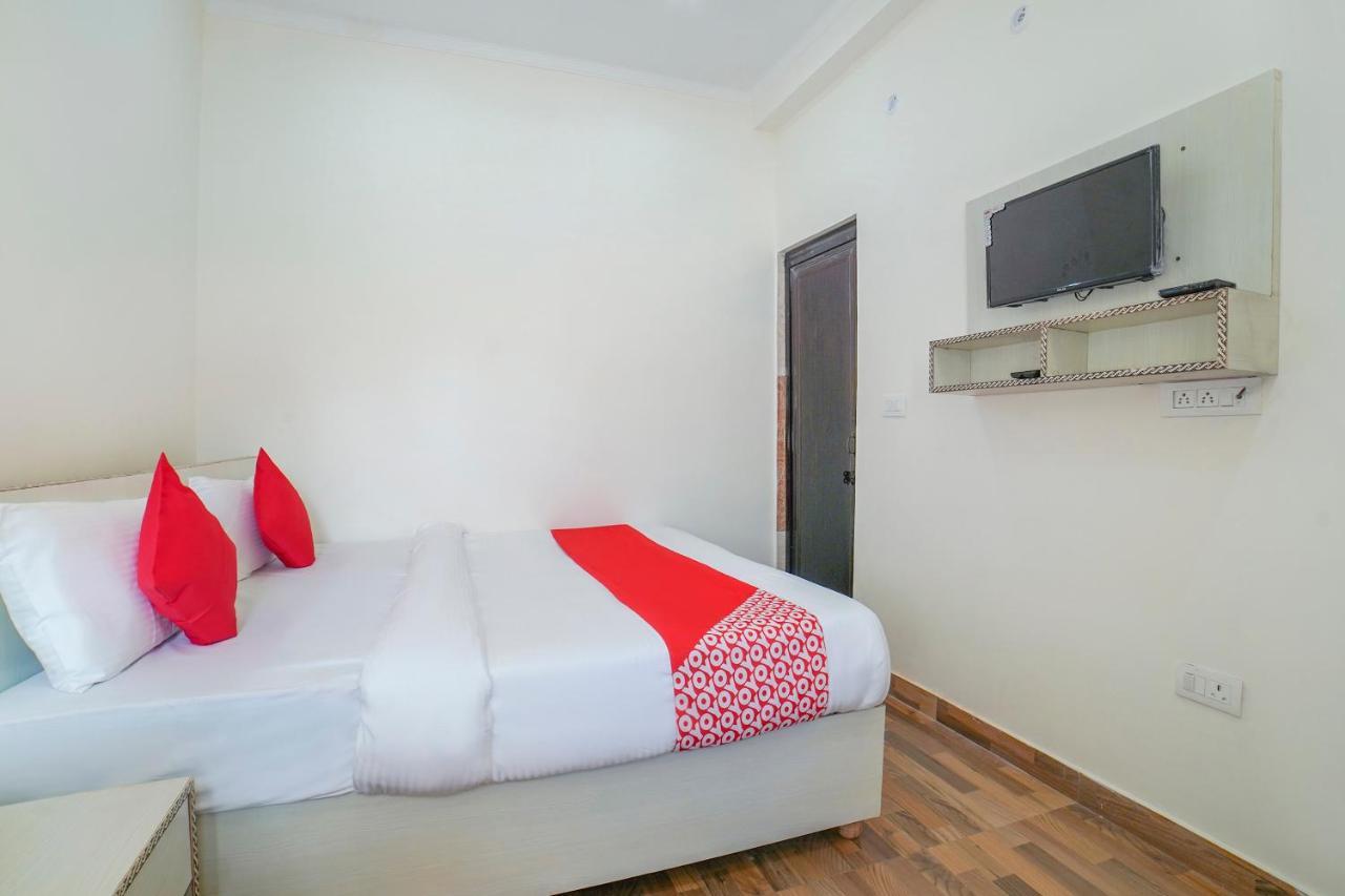 Hotel Oyo 67163 Anantham Residency Narendra Nagar Exterior foto